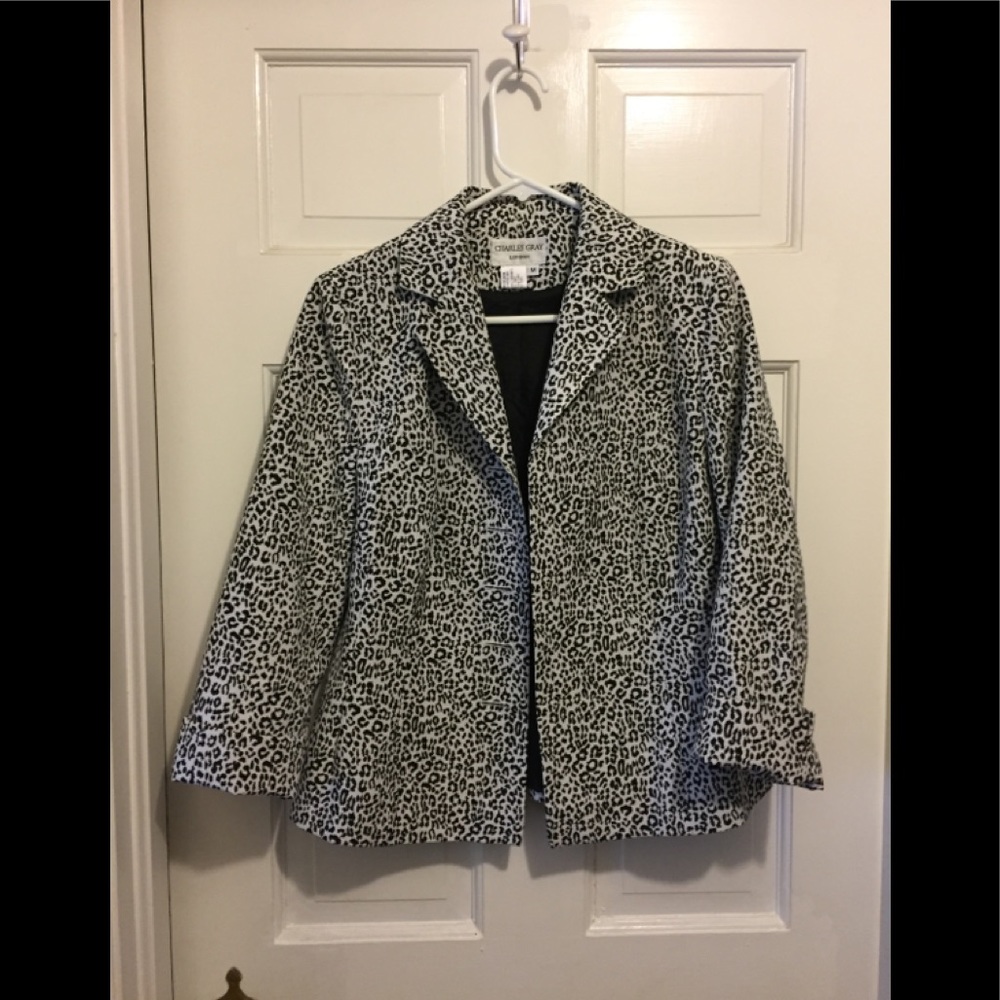 Leopard print jacket. Size M.